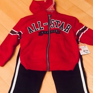 COPY - NWT Toddler Boys 2-piece Zip-up Sweatsuit